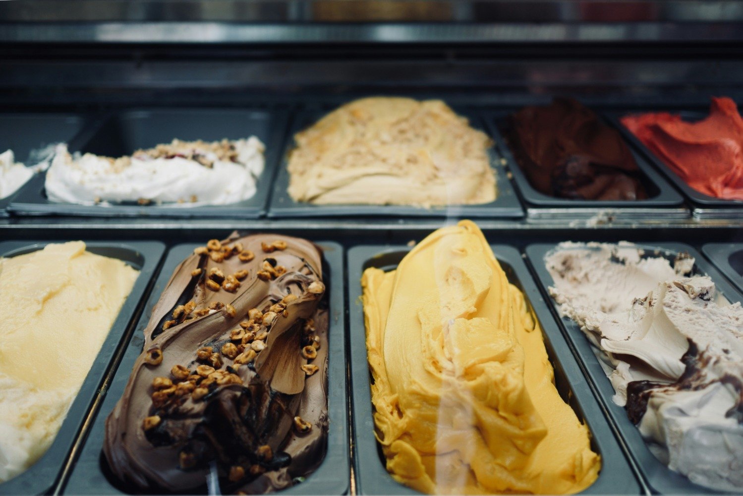 Various flavors of Italian gelato